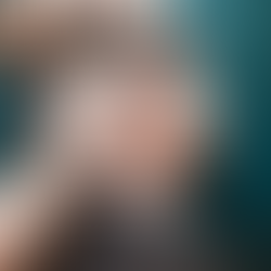 Preparing for Holiday Gatherings: Hairstyles That Hide Thinning Hair