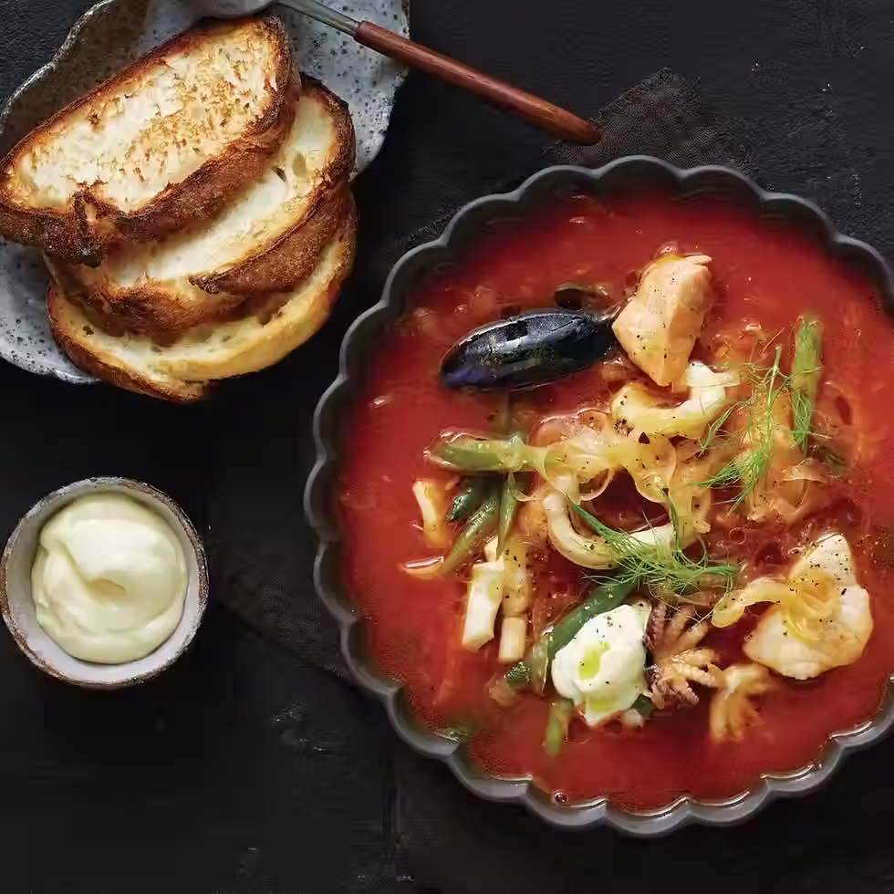 A restaurant-quality bowl that's perfect for weekends.