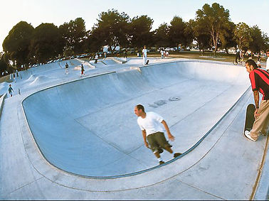 Skater Carving Bowl at Camarillo Skatepark, utilizing modern skatepark features