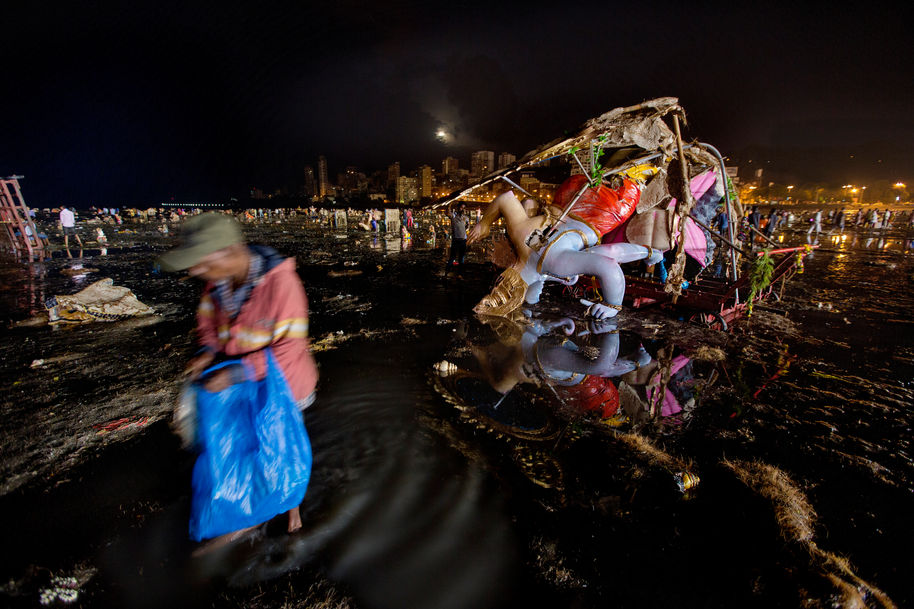 Aftermath 1, Ganesh Visarjan, Chowpatti.jpg
