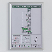 Beispiel eines Flucht- und Rettungsplanes an einer Wand