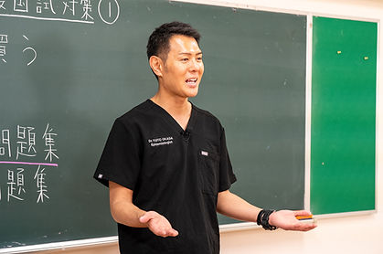 STUDY LAB 看護師国家試験対策 講義風景