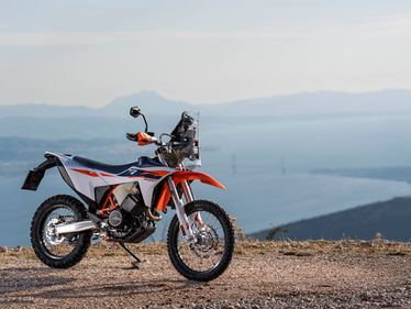 KTM 690 RALLY: una invitación a ir más allá de lo conocido