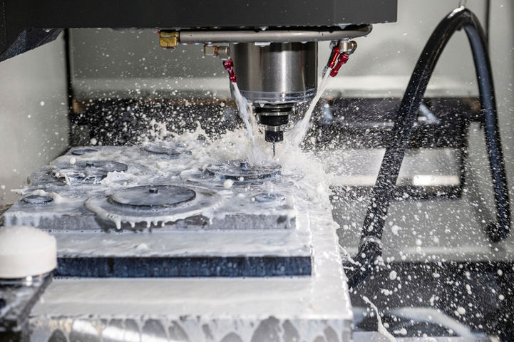 CNC Machine Cutting Machine Manufacturing Website Photography