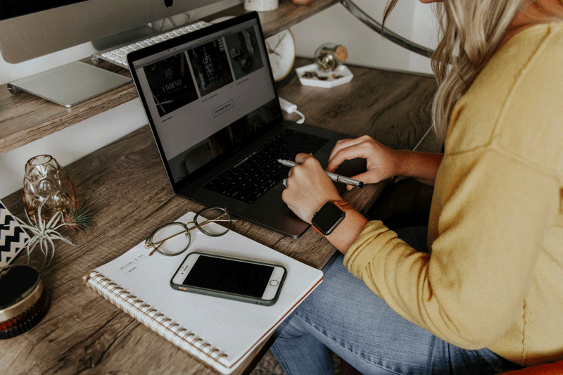 Office & Remote Workers Relieve neck tension, desk posture strain, and digital fatigue_
