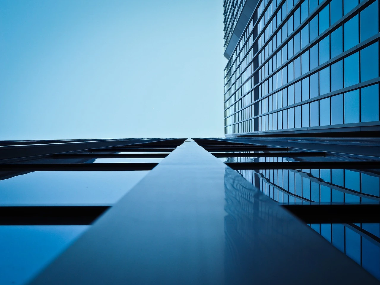 architecture-1048092_1280.webp