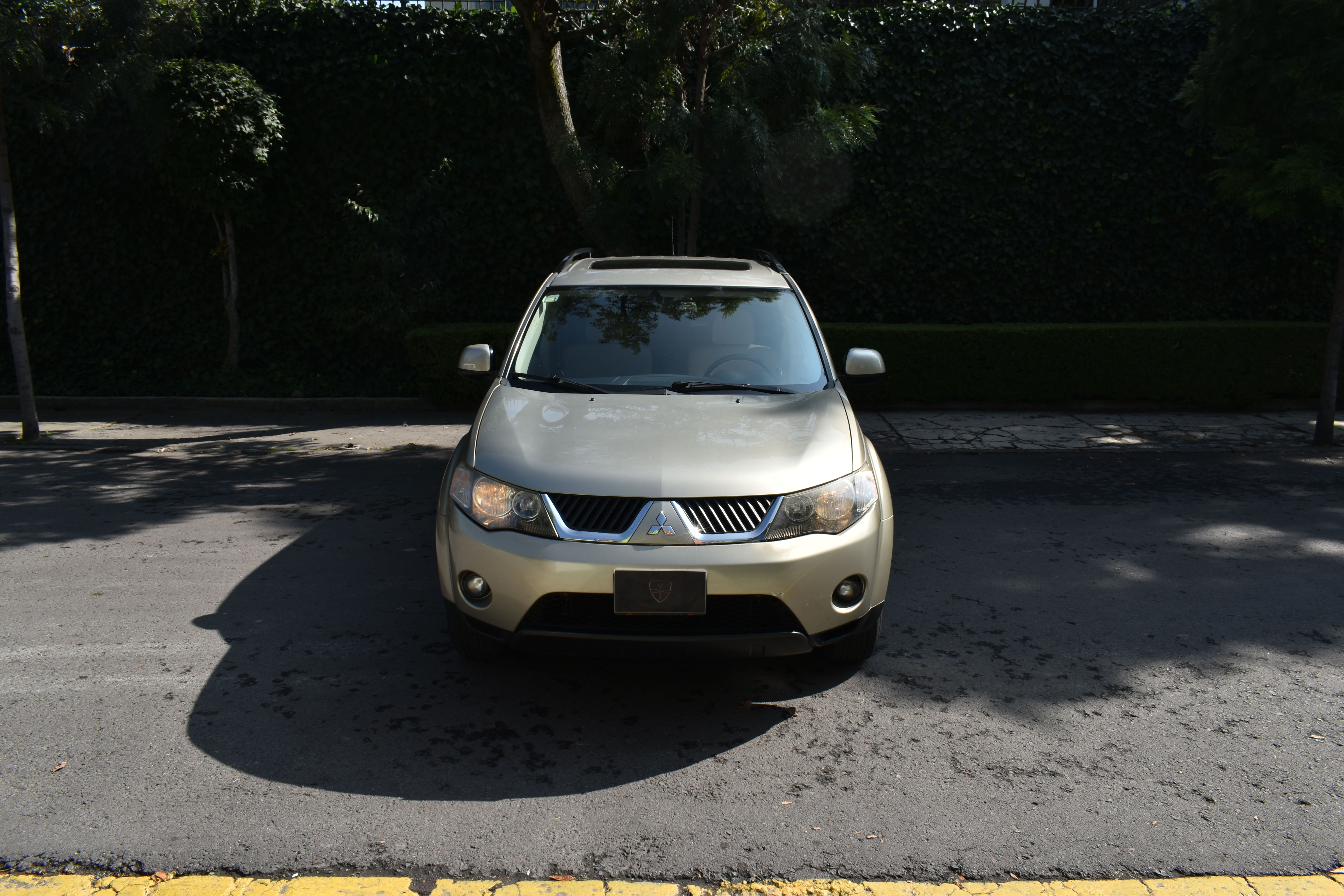 Mitsubishi Outlander XLS