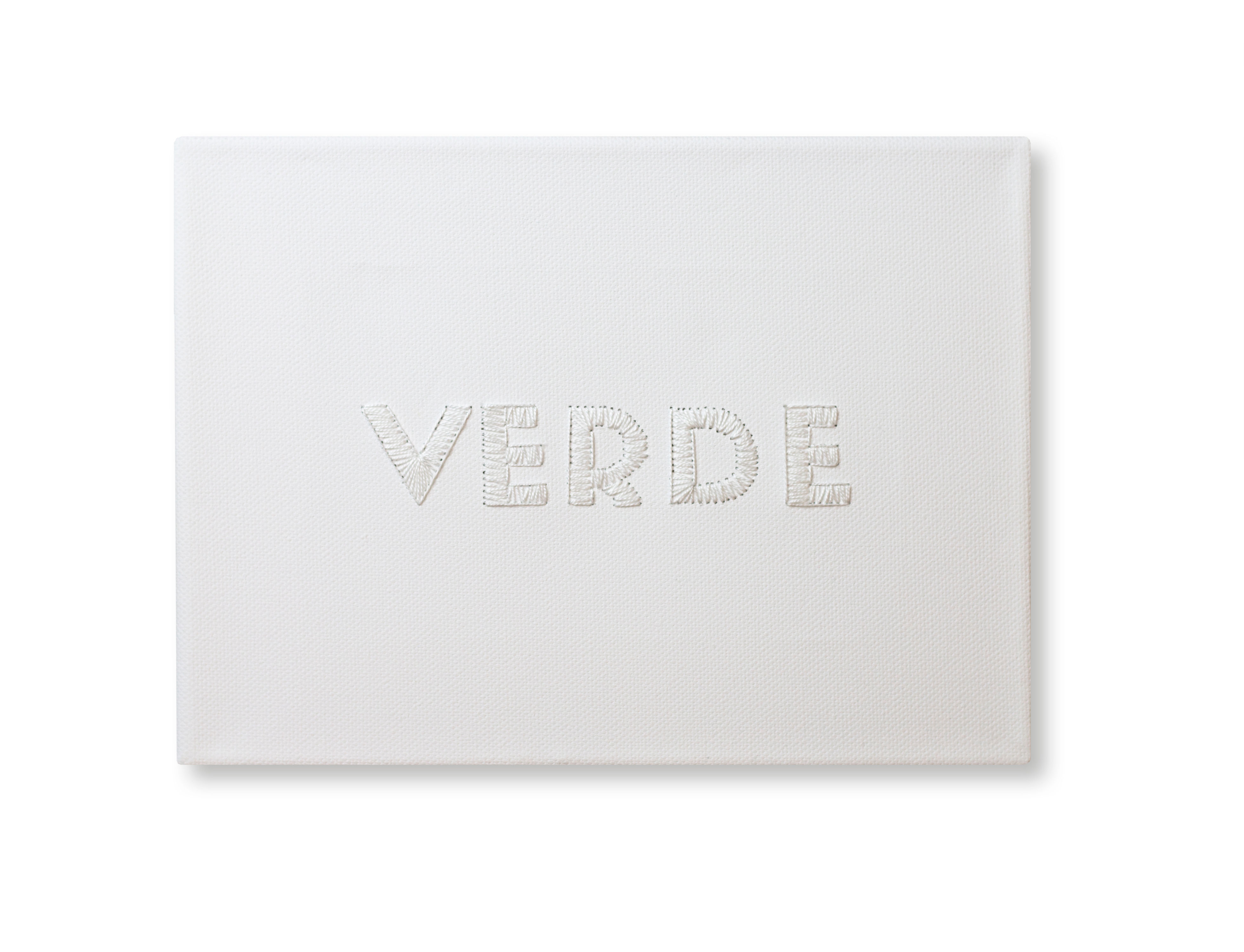 Un verde que todos vean igual que él