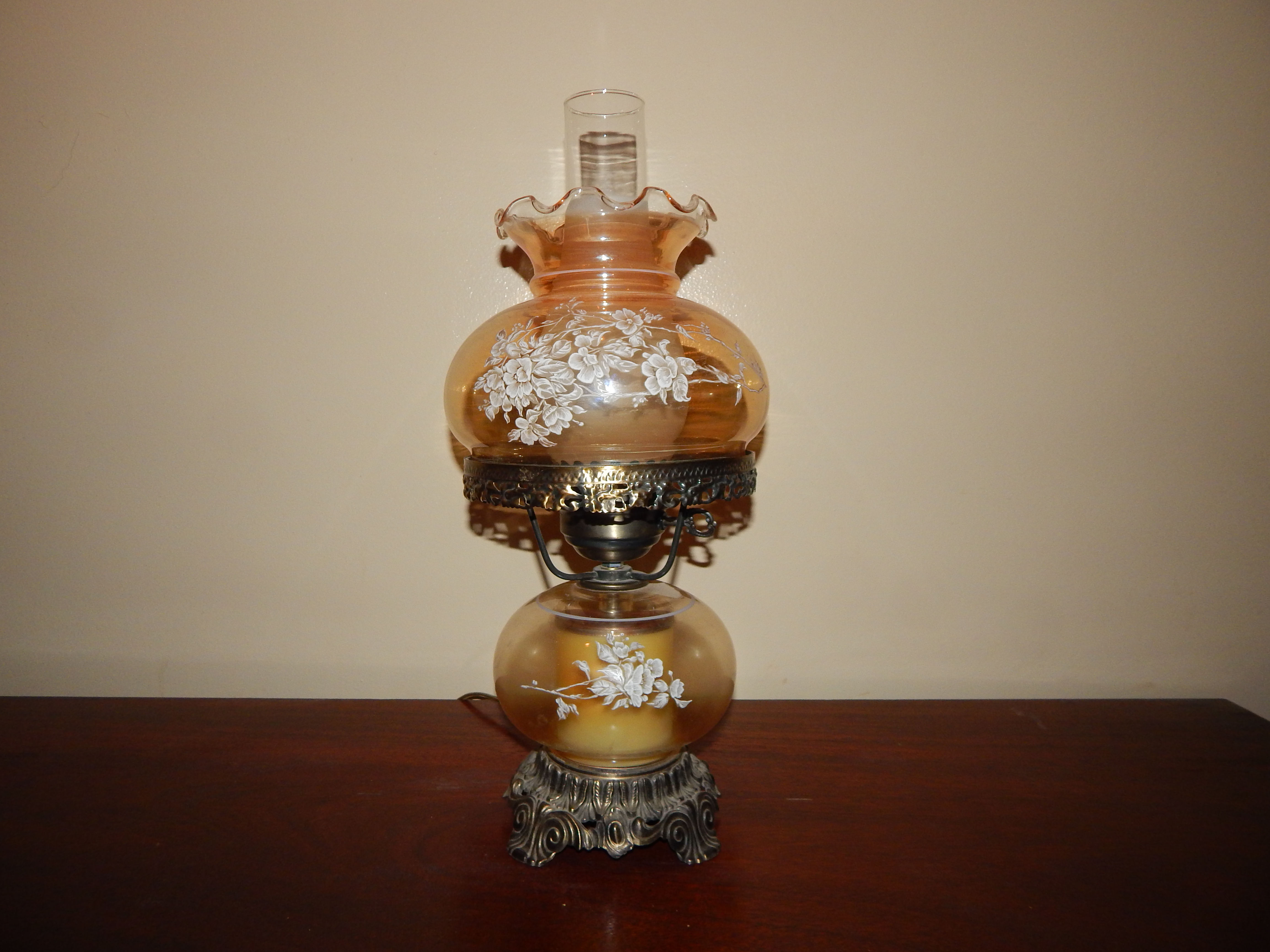 Vintage GWTW Hurricane Lamp