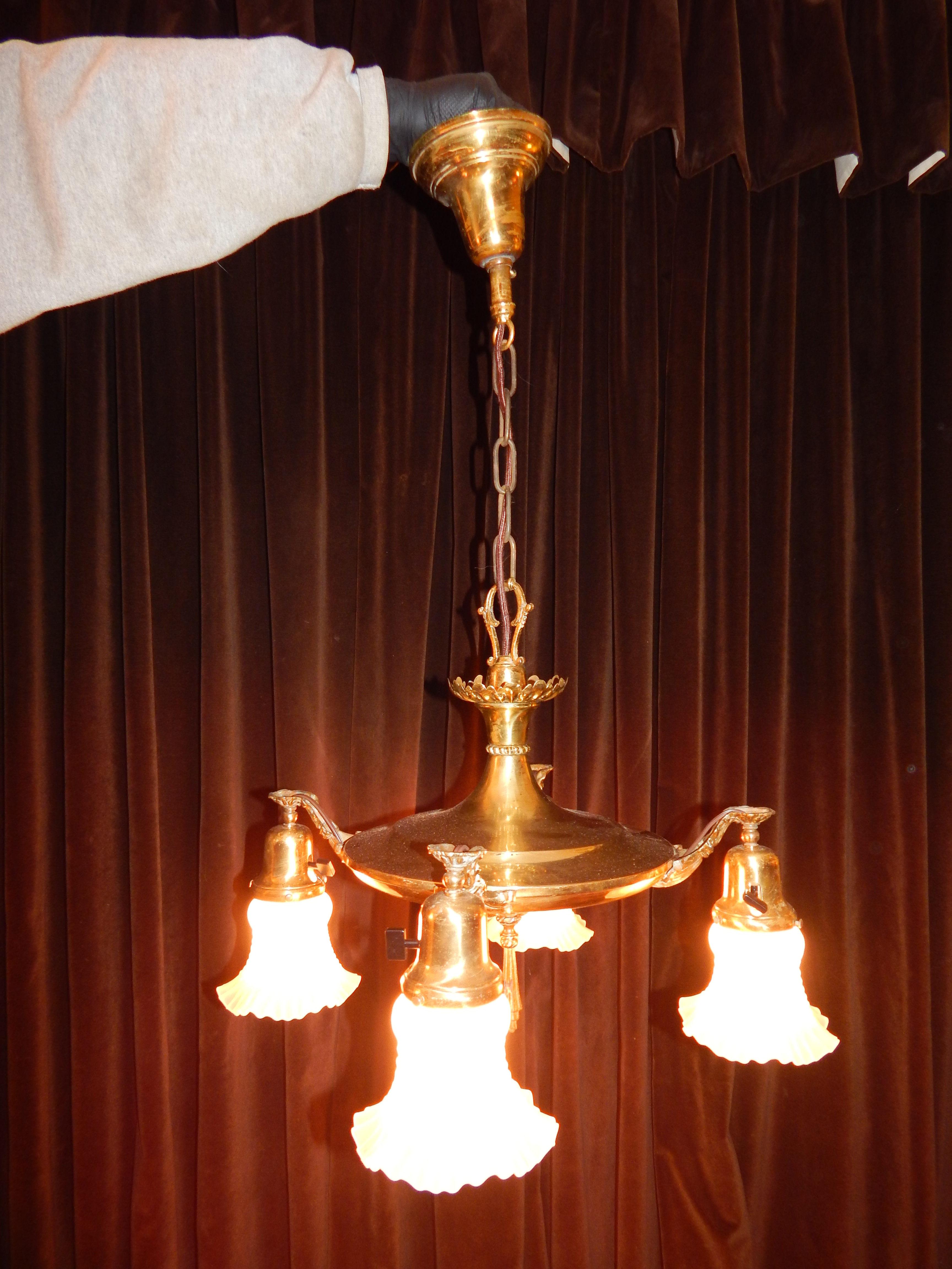 Antique Four-Arm Pan Brass Pan Light