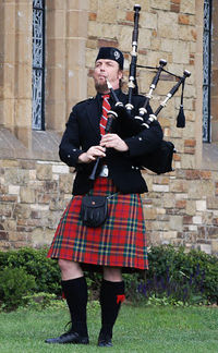 A Bagpiper and a Comedy Star hit the soundstage........