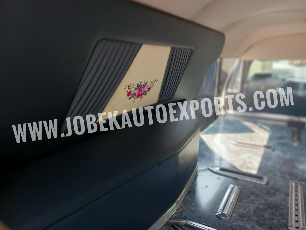 Thumbnail: 2002 CADILLAC HEARSE