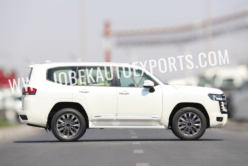 Thumbnail: 2025 TOYOTA LAND CRUISER GXR