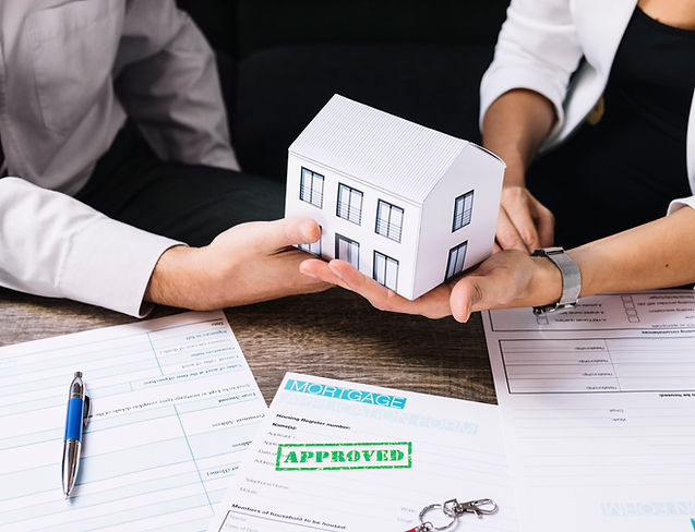 realtor-making-deal-with-customer-office.jpg