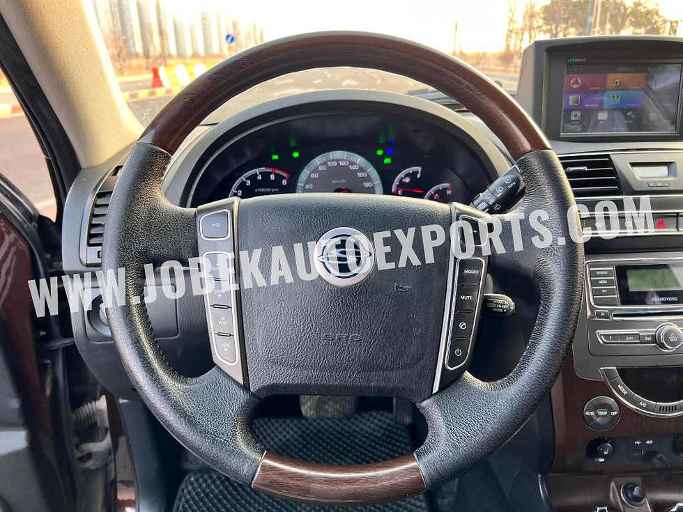 Thumbnail: 2013 SANGYON REXTON W 4WD