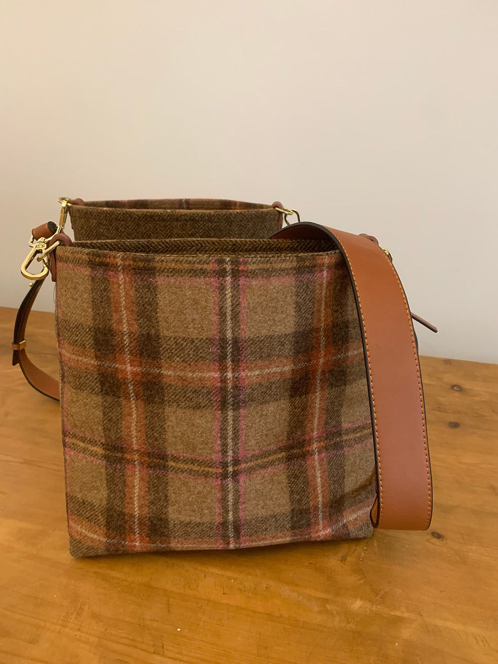 Thumbnail: Pink and Brown Herringbone tweed shoulder bag, shoulder bag, Work bag, casual ba