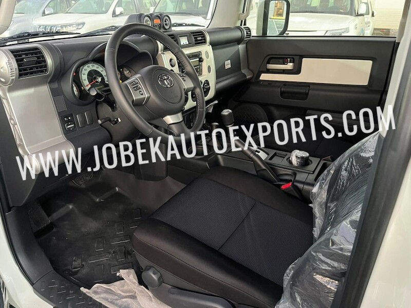 Thumbnail: 2022 Toyota FJ Cruiser VXR
