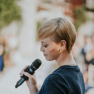 Photo by_ Bradley Henderson Photography