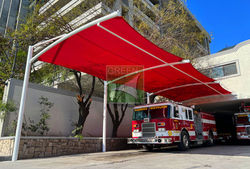 151 Curvo Cantilver Mallasombra