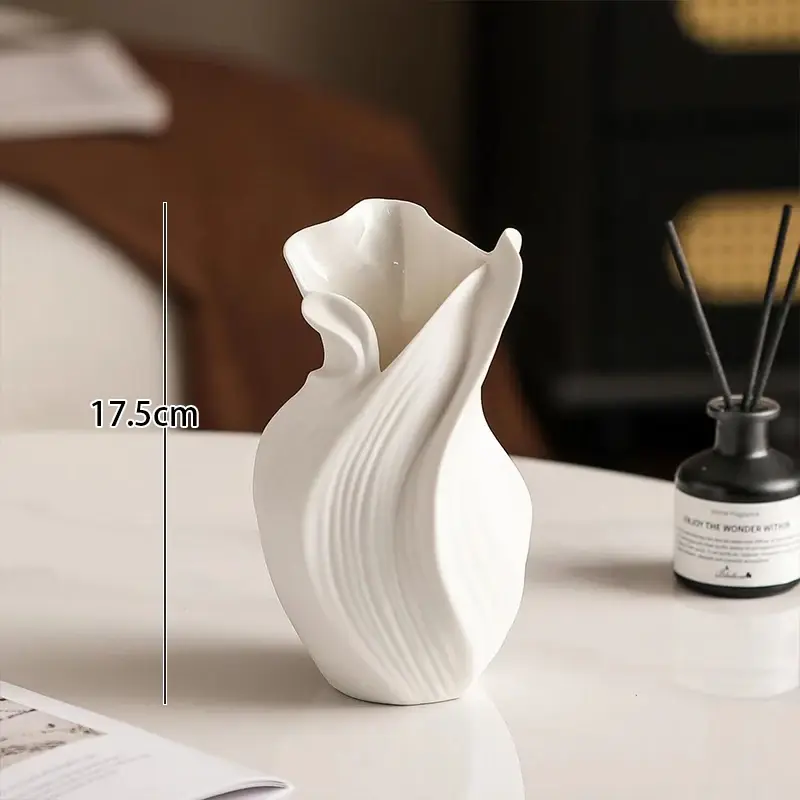 Miniatura: Vaso de cerâmica nórdico Abstrato
