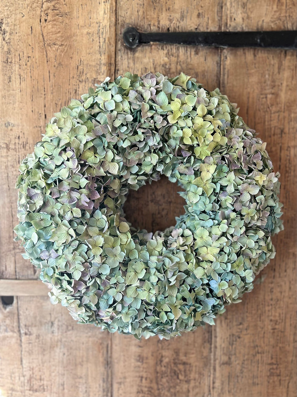 Thumbnail: Dried Hydrangea Wreath 