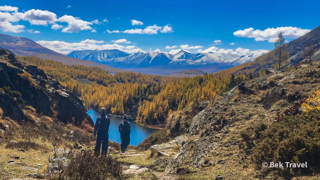 Trekking in the remote Uyshik Valley