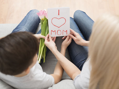 Maman et à la recherche de l’amour : comment concilier vie de famille et vie amoureuse ?