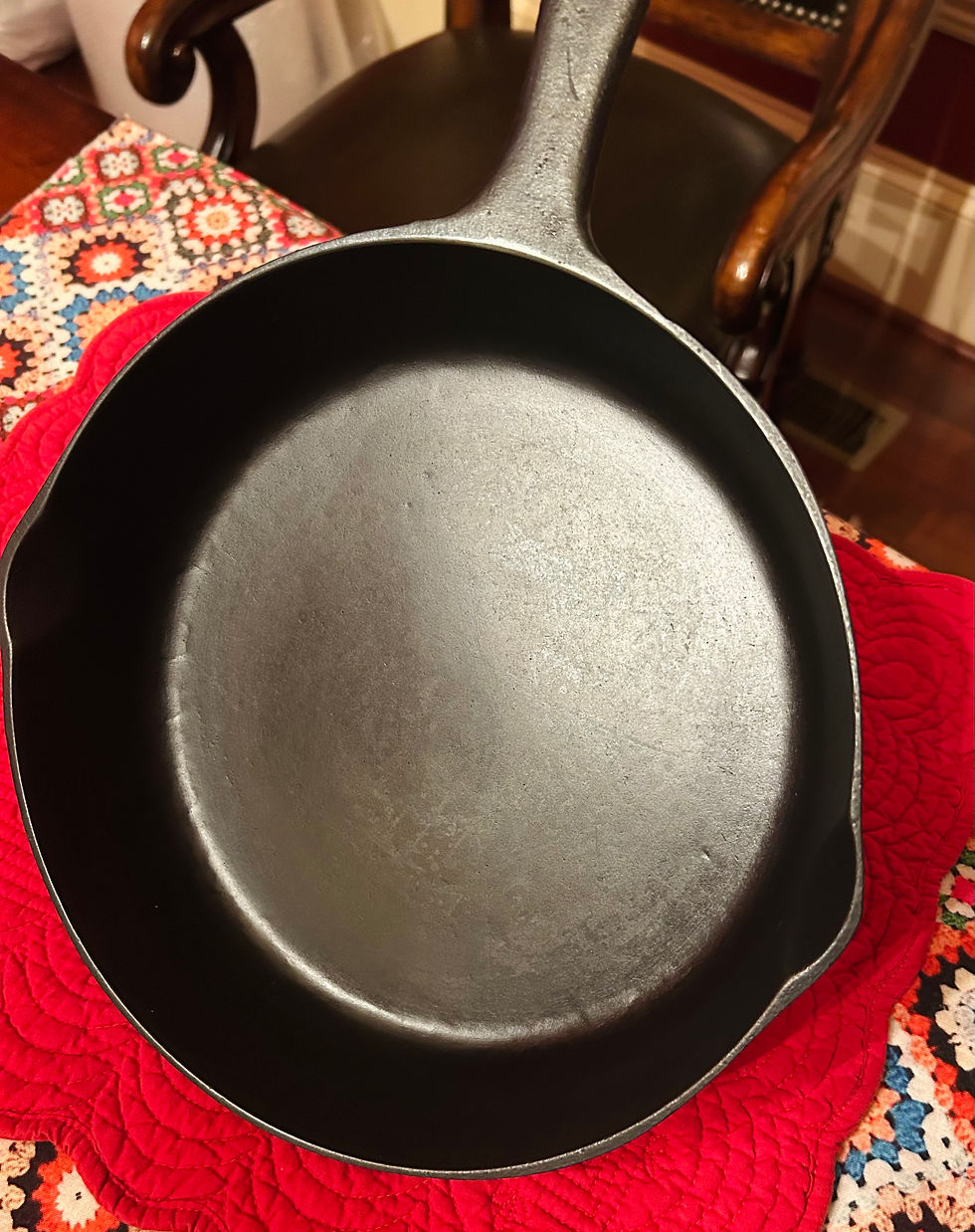 Thumbnail: Vintage BSR red mountain series #7H cast iron skillet 