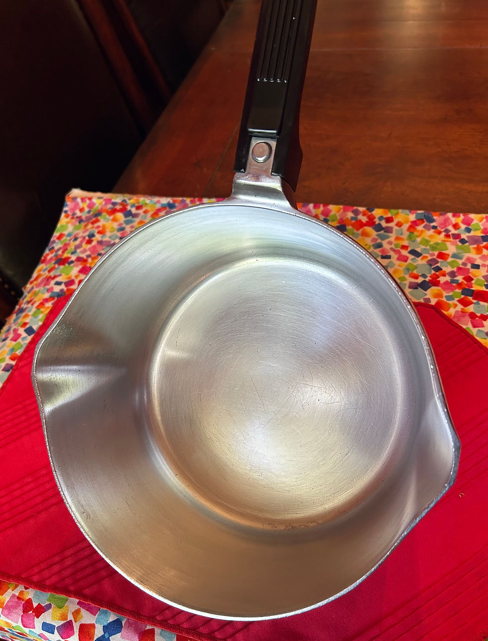 Thumbnail: Wagner Sidney old script magnalite 4 quart saucepan w/lid #4684