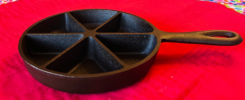 Thumbnail: Vintage BSR 6CBS cornbread wedge cast iron skillet