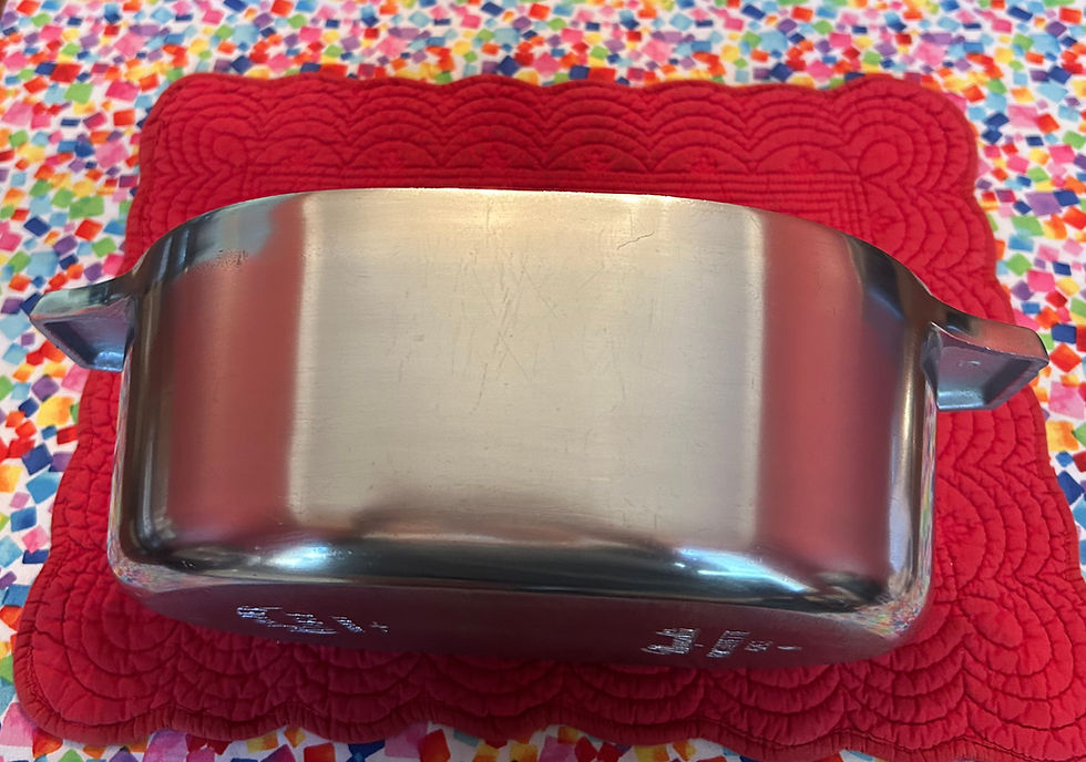 Thumbnail: Wagner Sidney magnalite Roasterette 4.5 quarts with cast trivet #4263