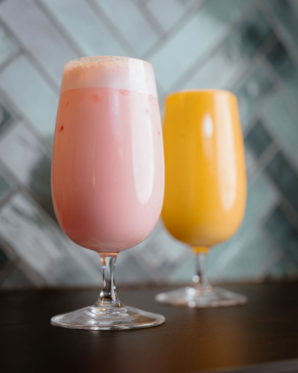 Bollywood Lassi & Shakes