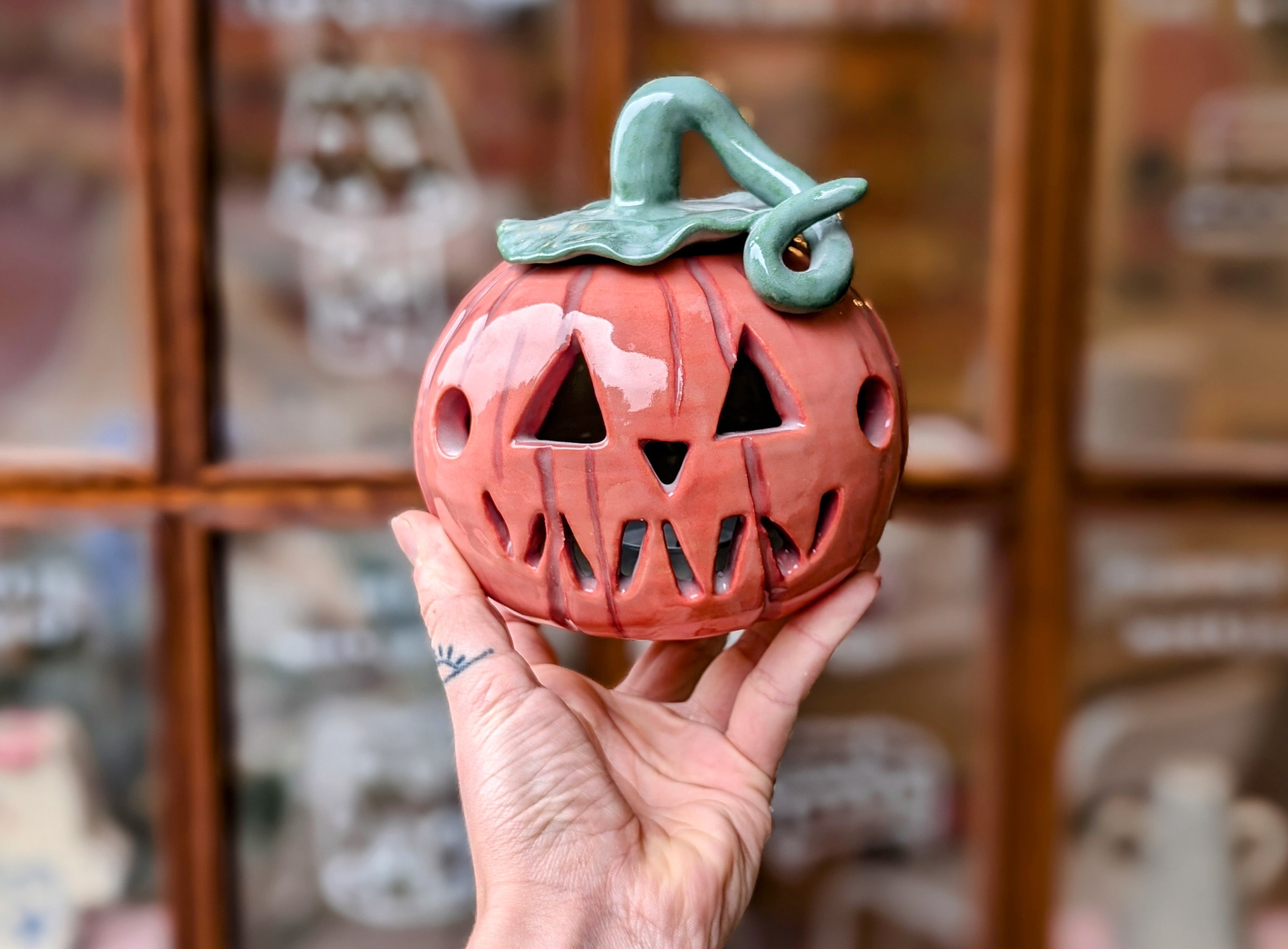 Pumpkin tea light holder
