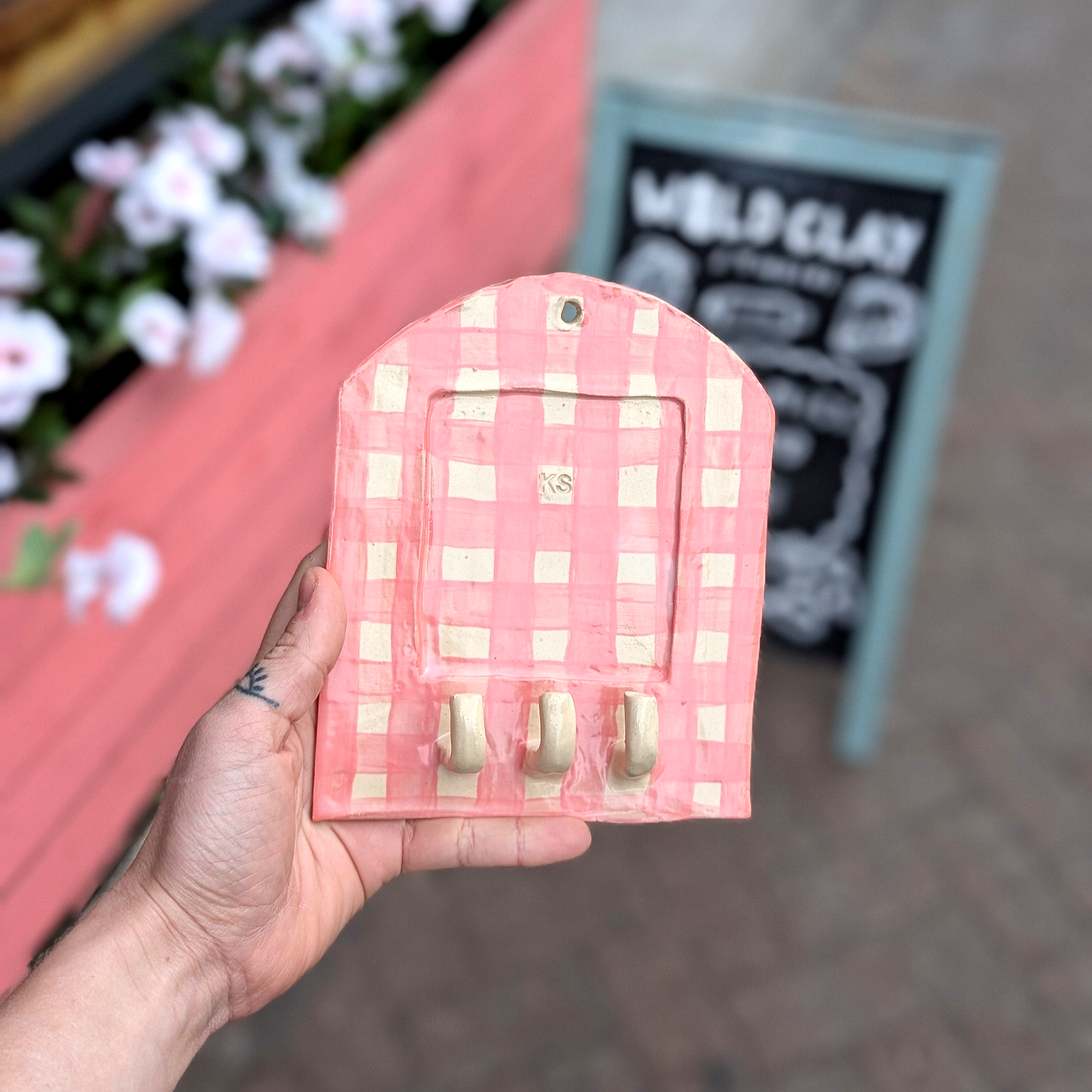 Ceramic photo frame workshop