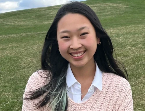 HOPE MOON, CHARGÉE DES CARREFOURS CLIMATIQUES COMMUNAUTAIRES