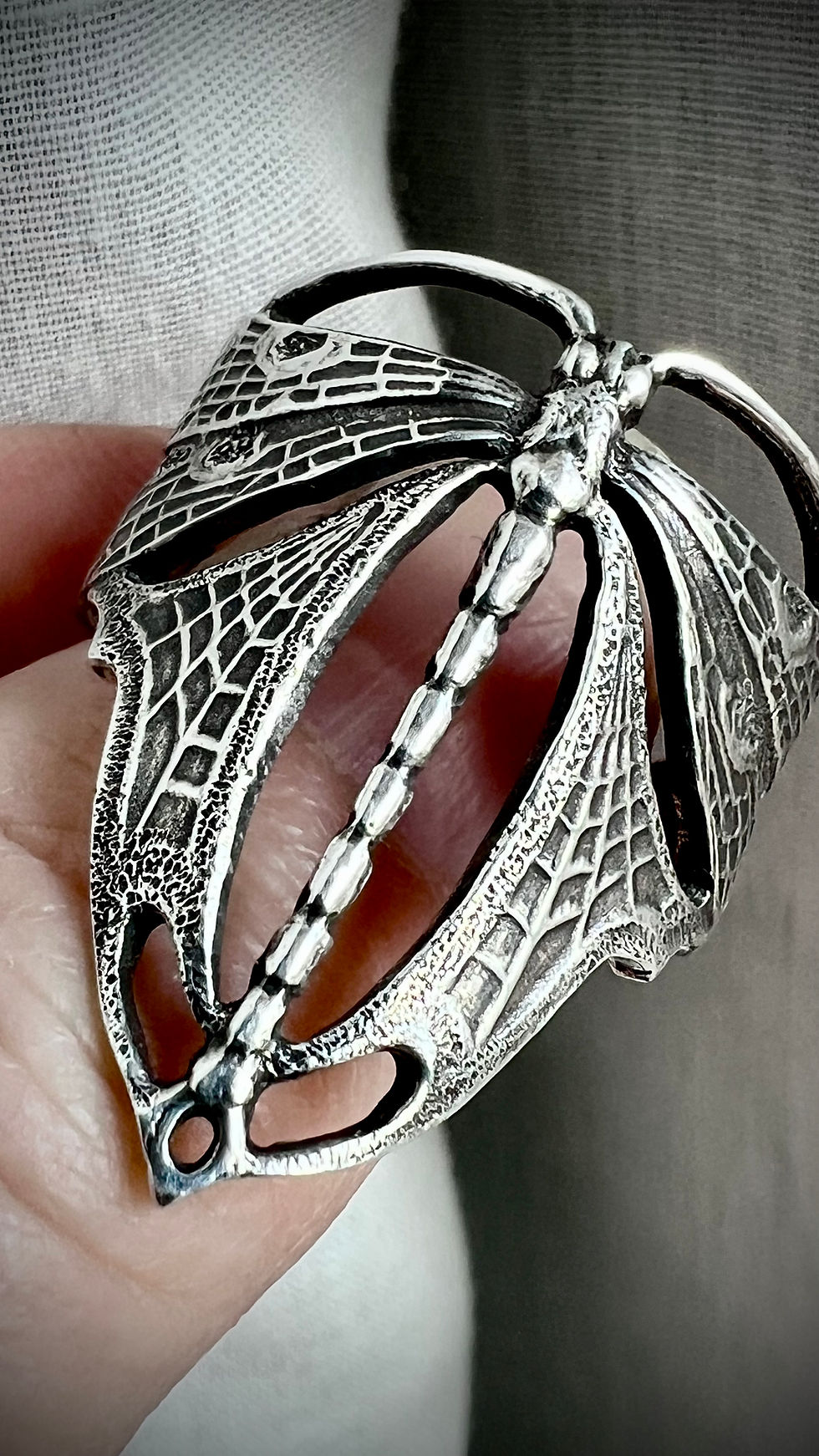 Thumbnail: MTO Collectors Dragonfly Handcrafted Solid Silver and Detailed Ring