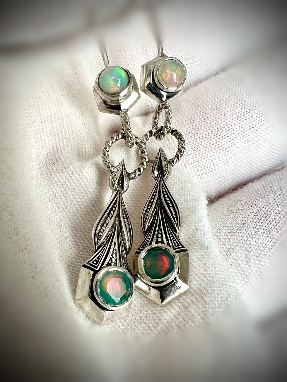 Thumbnail: Handcrafted Retro Opal Pendant and Earring Set 