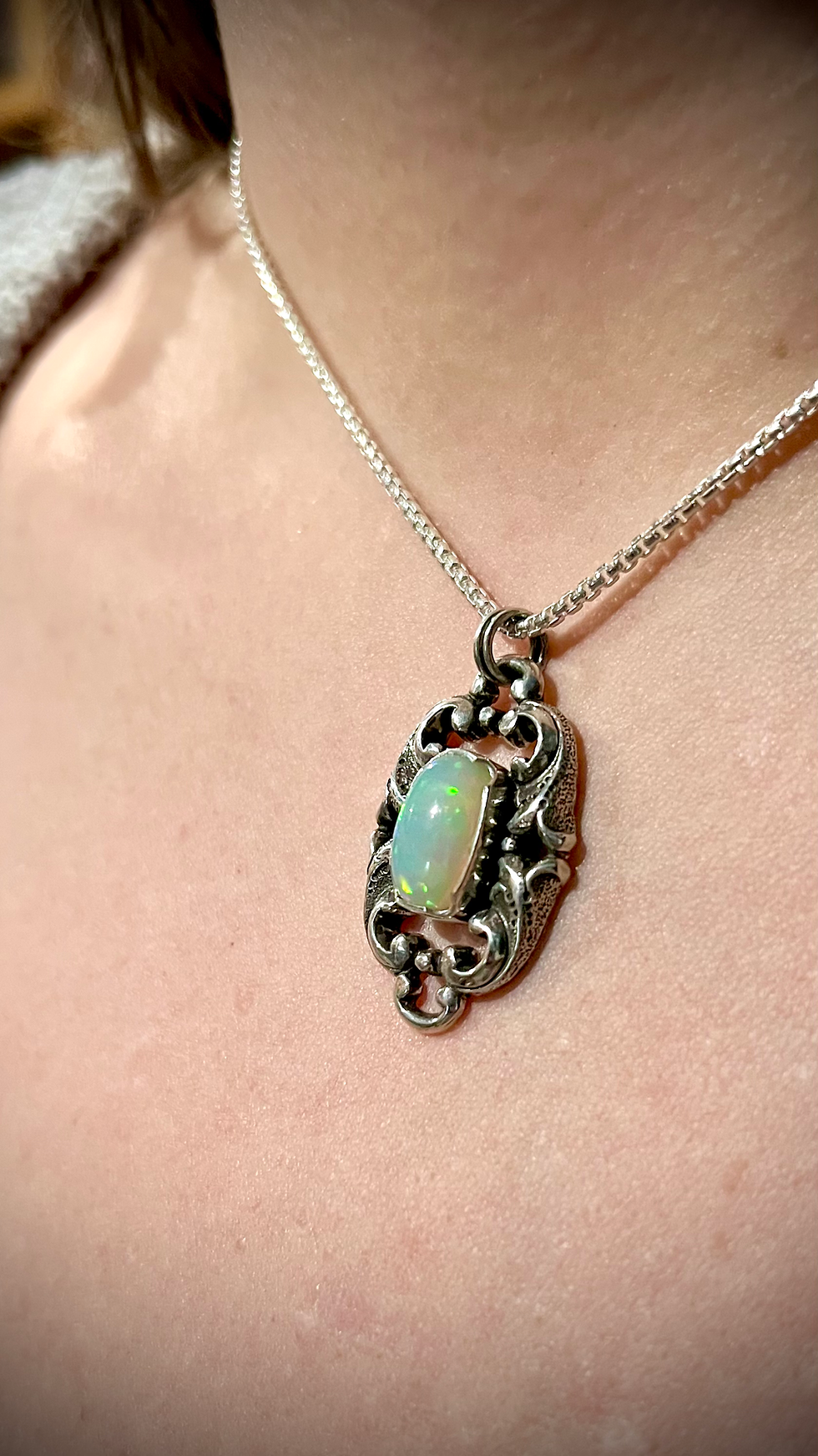 Thumbnail: Unique Handmade Silver Retro Design with a Large Gorgeous Welo Loaf Opal