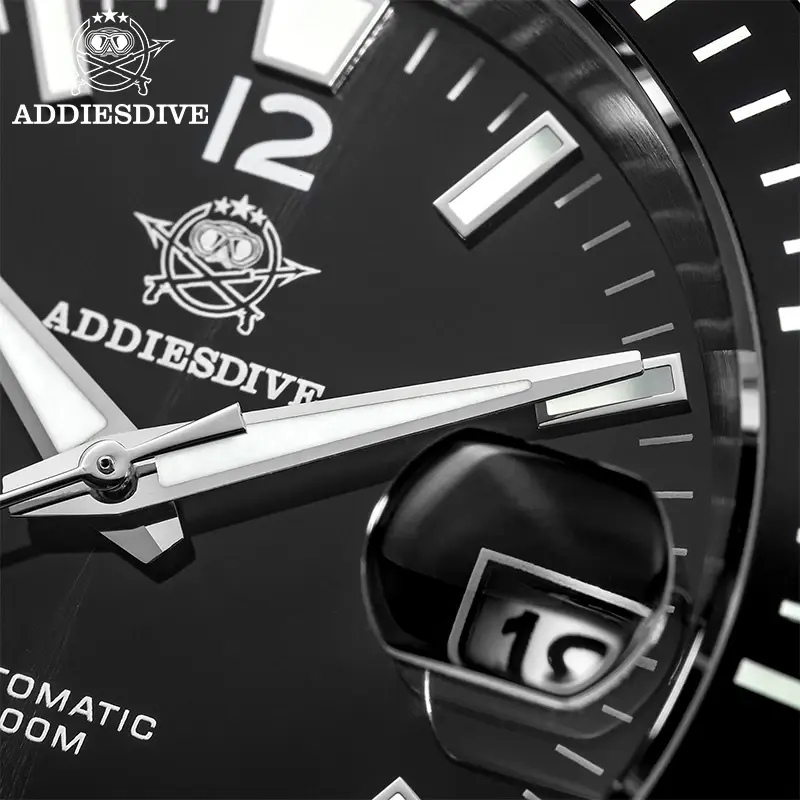 Miniatura: Automatic Diving Watch with Sapphire Crystal and Ceramic Bezel 200m