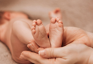 baby feet