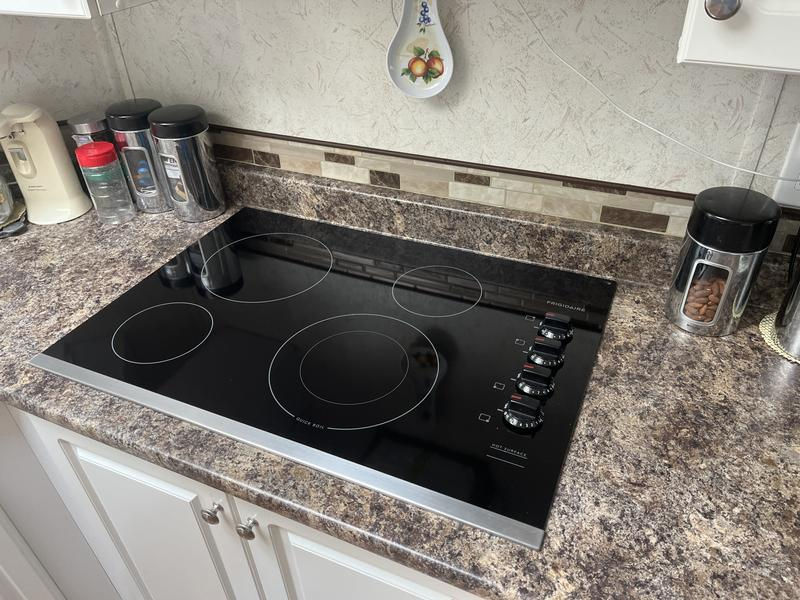 glass stove top.jpeg