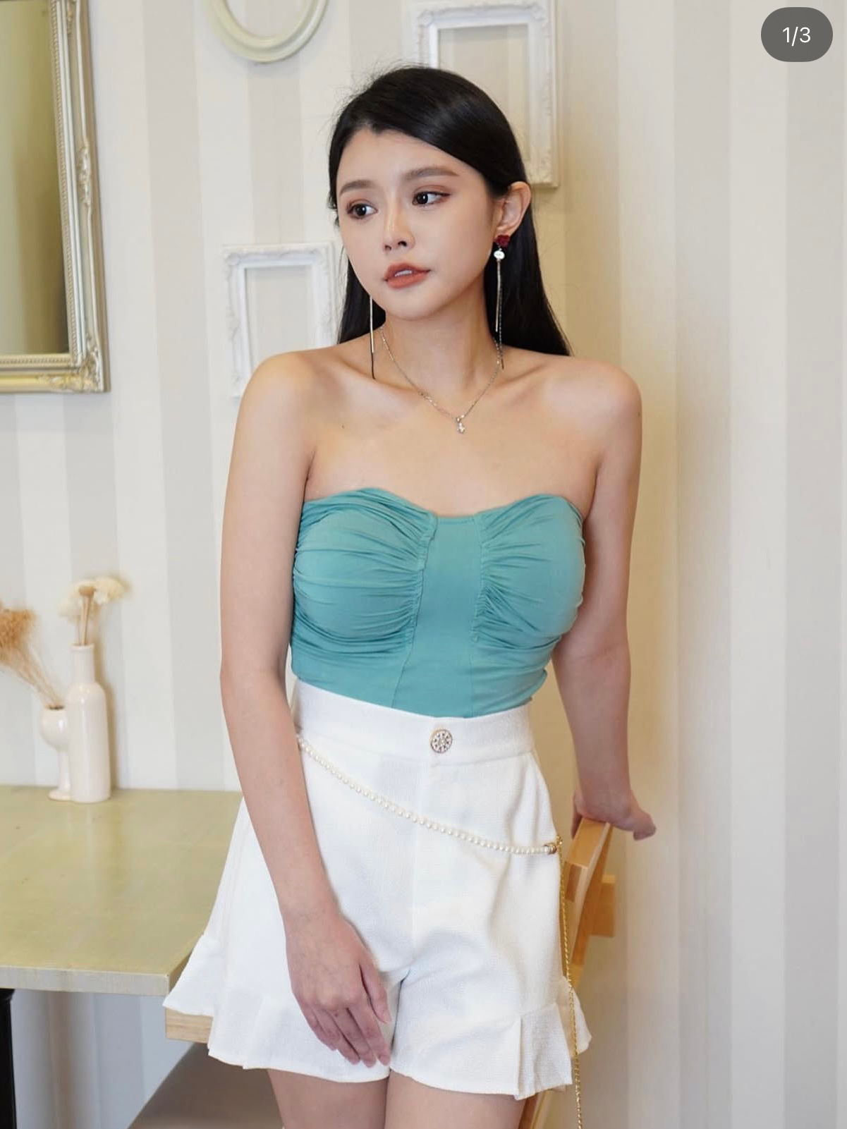 T0462F 马卡龙色抹胸皱折上衣