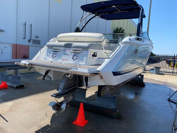 Thumbnail: 2017 Cobalt 26 Bowrider