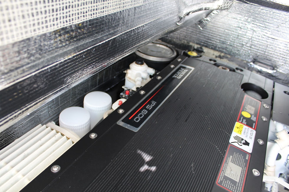 Thumbnail: 2009 SEA VEE 390I Center Console