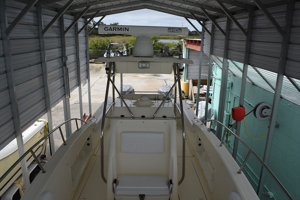 Thumbnail: 1998 World Cat 266 SF Center Console