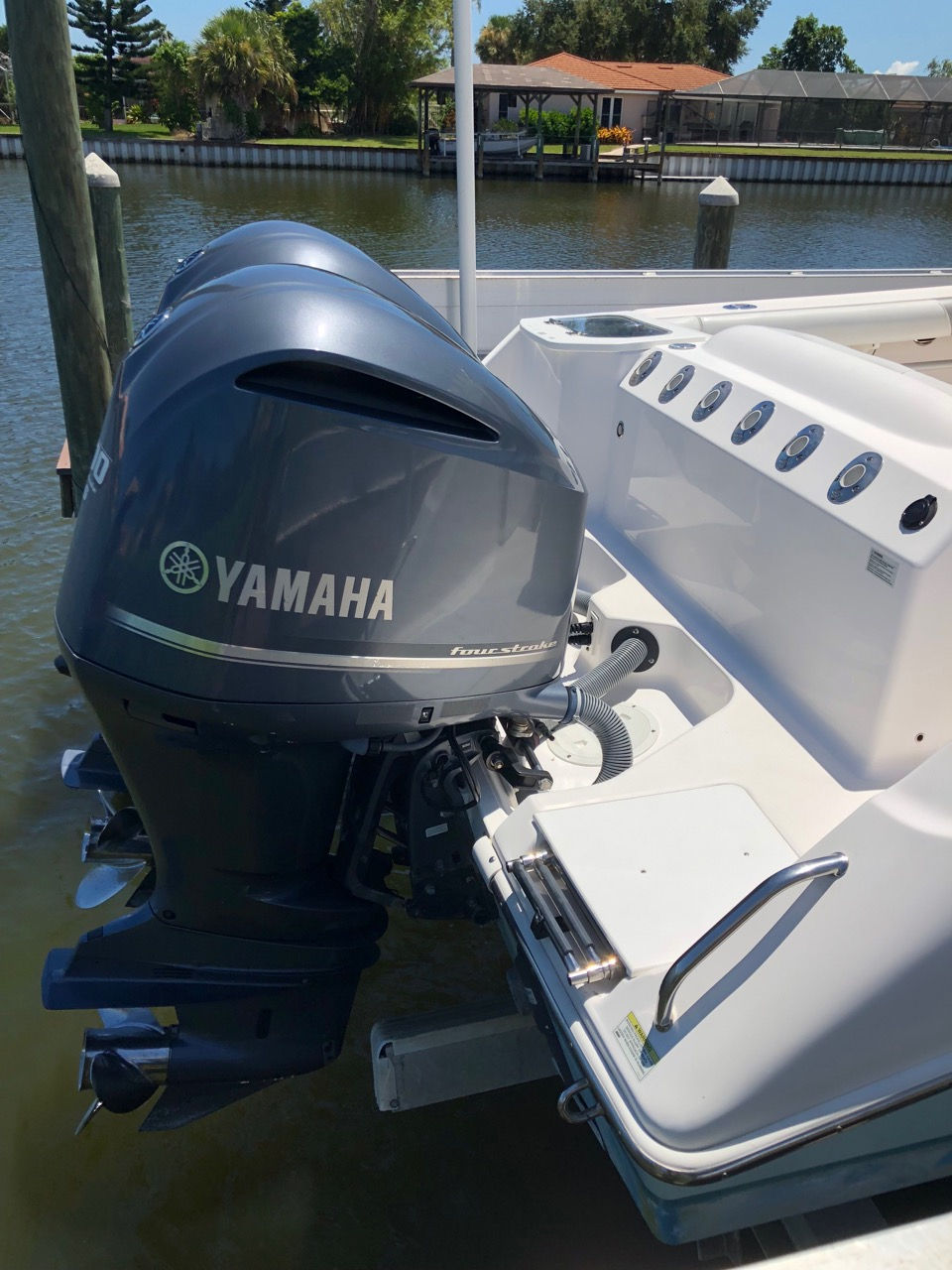 Thumbnail: 2014 Everglades 295 Center Console