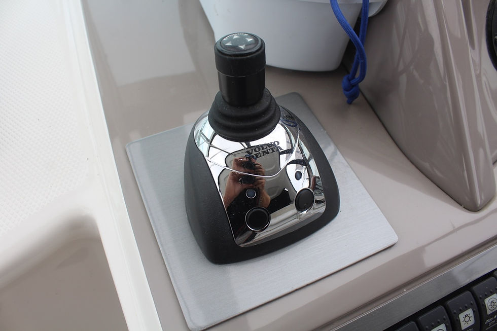 Thumbnail: 37' Chaparral 370 Signature 2013