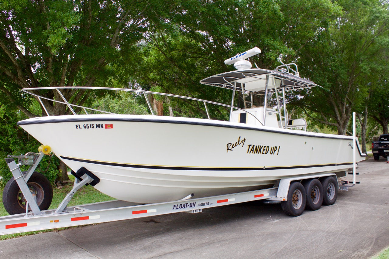 2004 SeaVee 310 CC Diesel