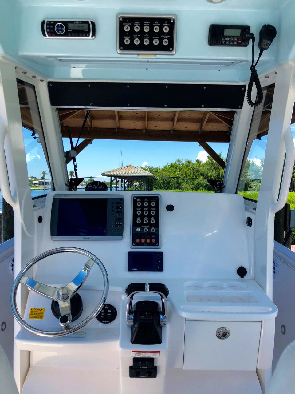 Thumbnail: 2014 Everglades 295 Center Console