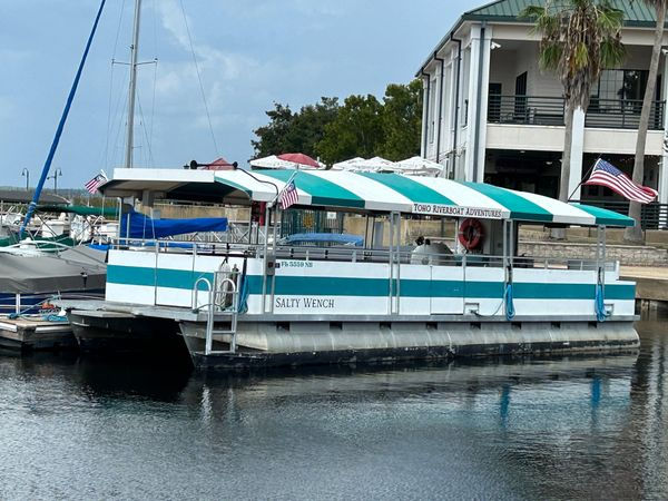 Thumbnail: 2005 Trident 40’ Pontoon